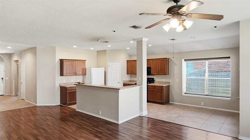 1029 Abigail Drive, Arlington TX 76002 - Photo 17