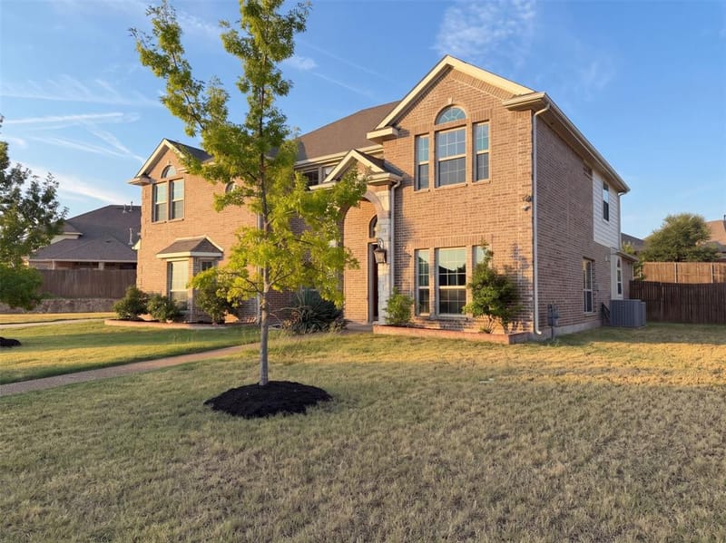 908 Heath Creek Drive, DeSoto TX 75115 - Photo 33
