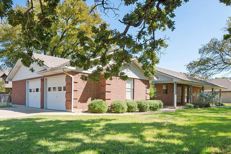 5203 Thunderbird Trail, De Cordova TX 76049 - Photo 18