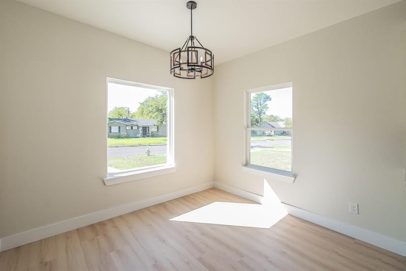 1019 Newby Avenue, Bridgeport TX 76426 - Photo 12