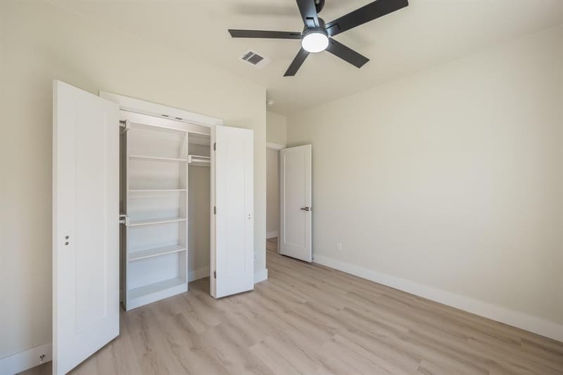 1019 Newby Avenue, Bridgeport TX 76426 - Photo 20