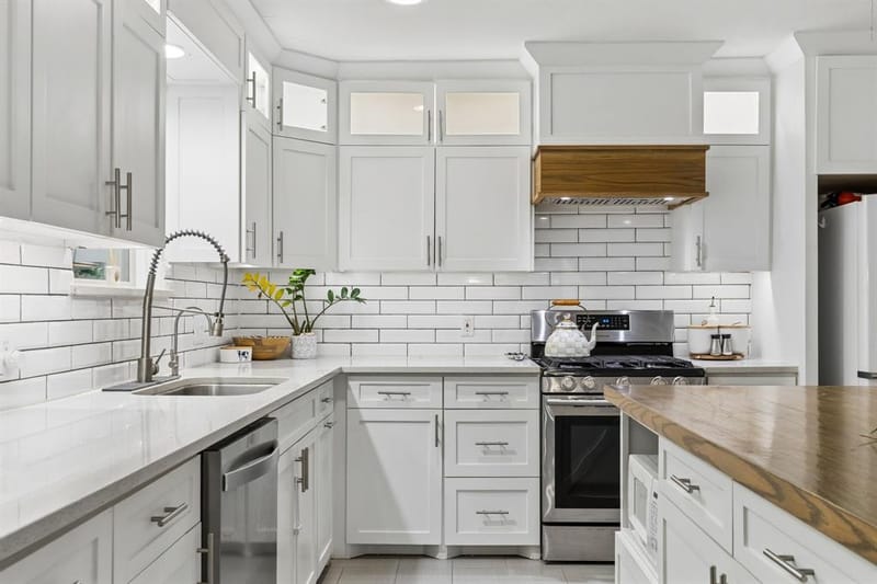 7230 Edgerton Drive, Dallas TX 75231