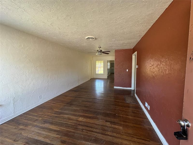 5037 Fairfax Street, Fort Worth TX 76116 - Photo 2