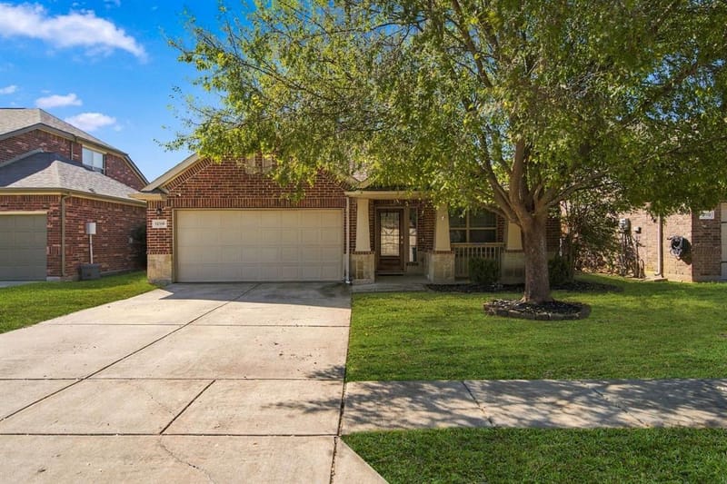 12116 Knots Lane, Frisco TX 75036 - Photo 3