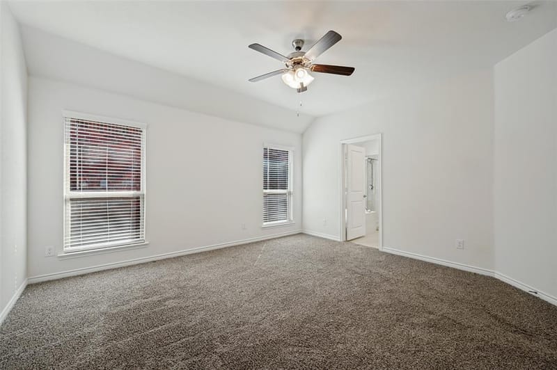 10516 Fountain Gate Street, Aubrey TX 76227 - Photo 10