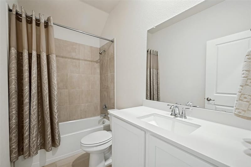 10516 Fountain Gate Street, Aubrey TX 76227 - Photo 15
