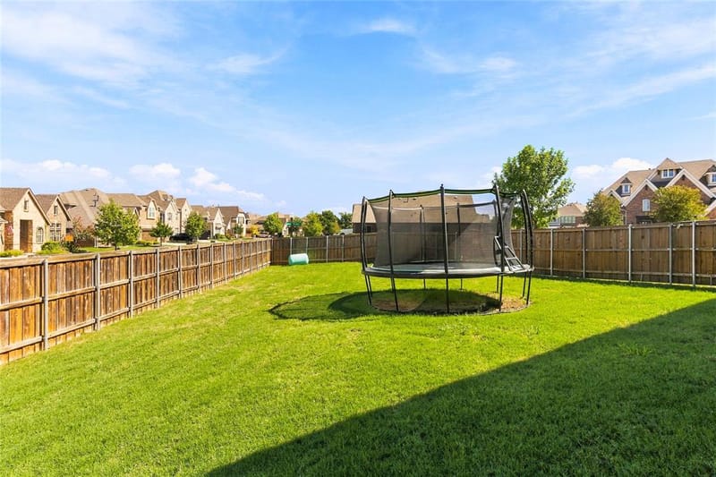 2820 Mariposa Drive, Grand Prairie TX 75054 - Photo 30