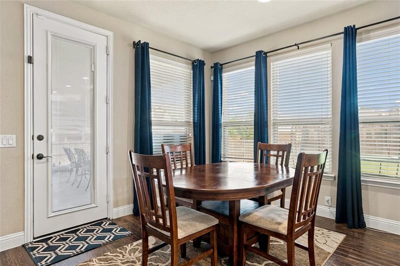 2820 Mariposa Drive, Grand Prairie TX 75054 - Photo 11