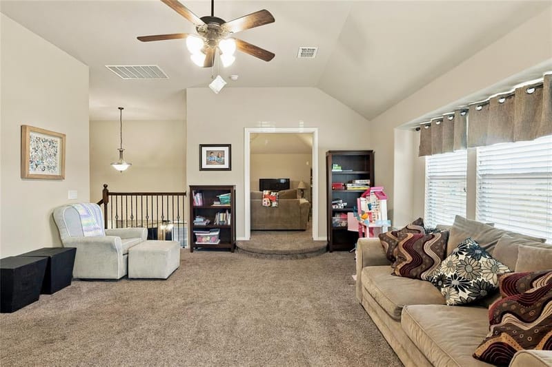 2820 Mariposa Drive, Grand Prairie TX 75054 - Photo 19
