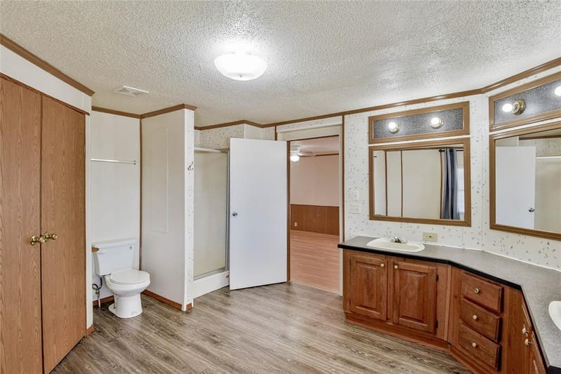 4040 Dillard Court, Joshua TX 76058 - Photo 15