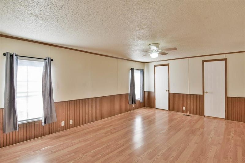 4040 Dillard Court, Joshua TX 76058 - Photo 11