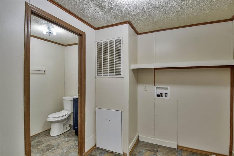 4040 Dillard Court, Joshua TX 76058 - Photo 29