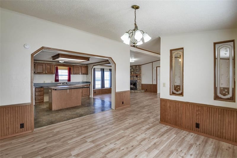 4040 Dillard Court, Joshua TX 76058 - Photo 8