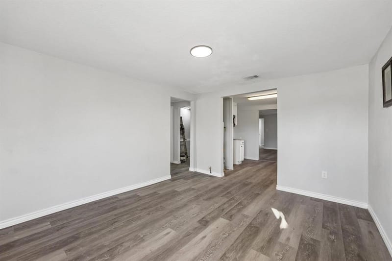 1724 Lloyd Avenue, Fort Worth TX 76105 - Photo 4