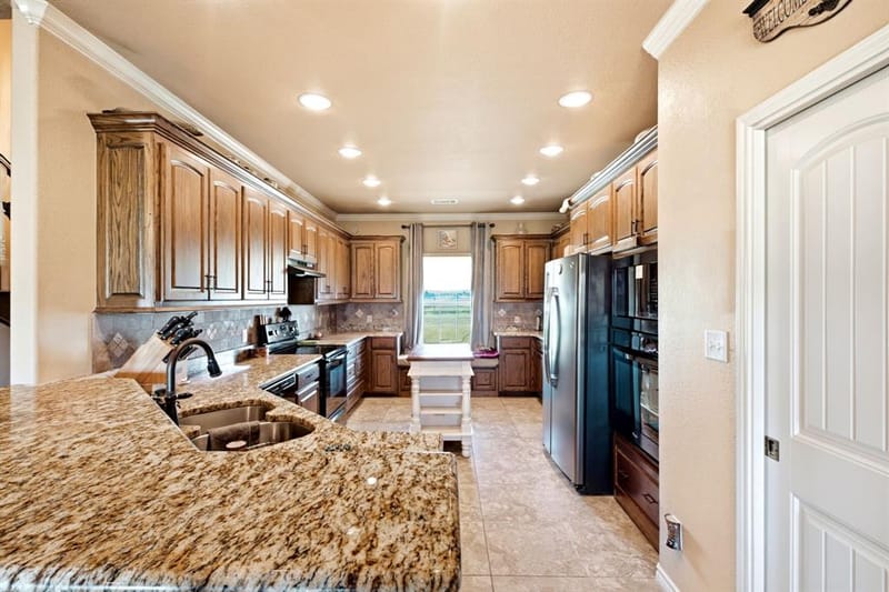 12411 Strittmatter Road, Pilot Point TX 76258 - Photo 11