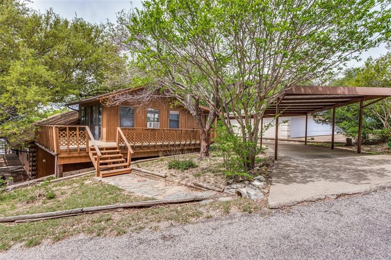 1114 Spur Trail, Granbury TX 76049 - Photo 2