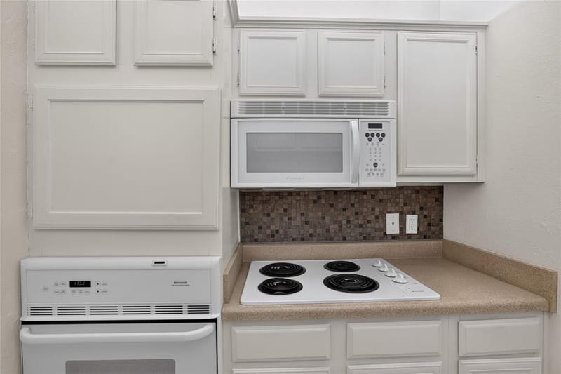 2105 Count Fleet Drive # 217, Arlington TX 76011 - Photo 10