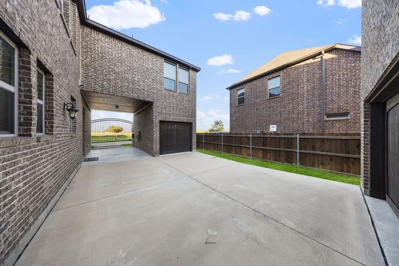 3204 Chambley Lane, Mansfield TX 76084 - Photo 32