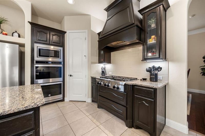 3204 Chambley Lane, Mansfield TX 76084 - Photo 9