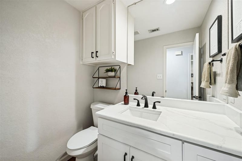 2709 Edinboro Drive, Arlington TX 76012 - Photo 13