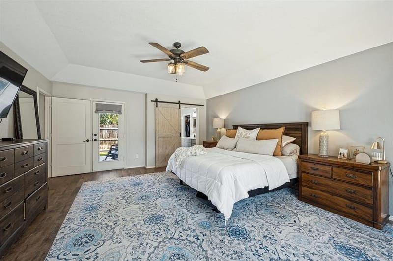 2709 Edinboro Drive, Arlington TX 76012 - Photo 15