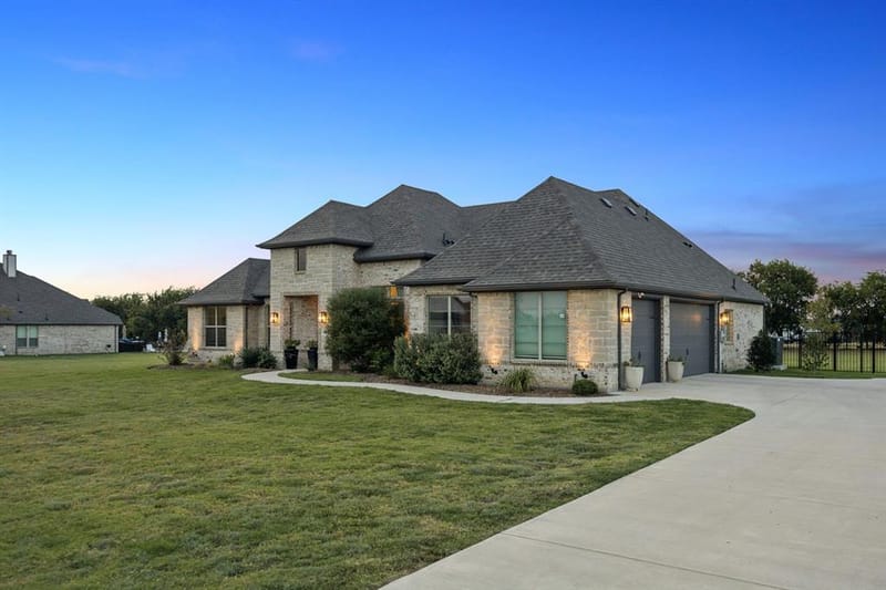 330 Waterview Drive, Gunter TX 75058 - Photo 2