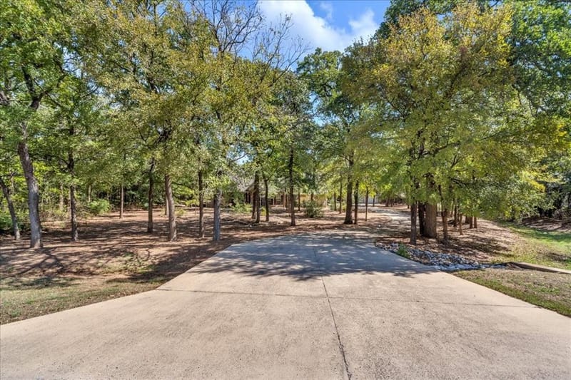 9645 Oak Meadow Lane, Pilot Point TX 76258 - Photo 3