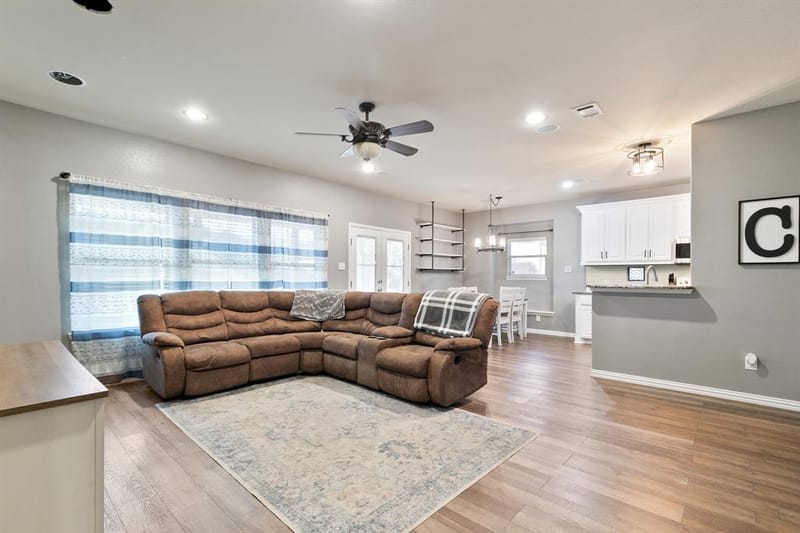 107 Ashlyn Court, Whitesboro TX 76273 - Photo 10