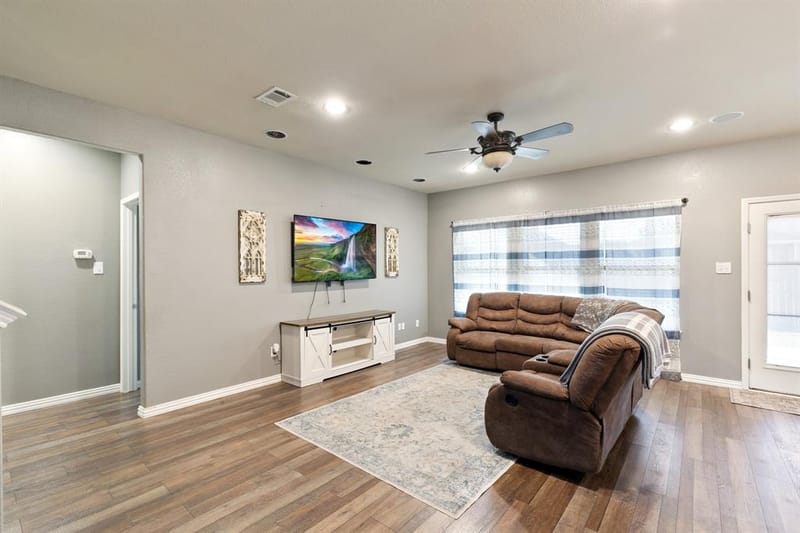 107 Ashlyn Court, Whitesboro TX 76273 - Photo 8