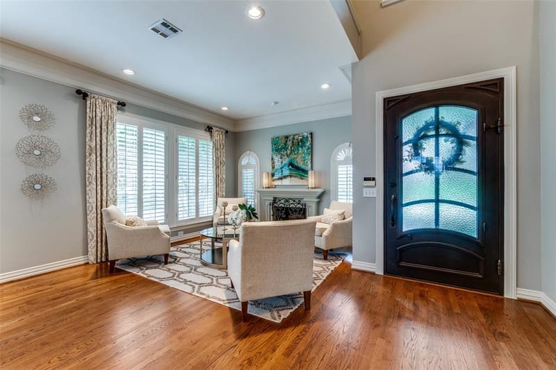 9352 Stratford Way, Dallas TX 75220 - Photo 3