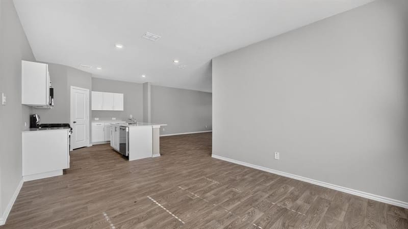 130 DAVIS Lane, Newark TX 76071 - Photo 7