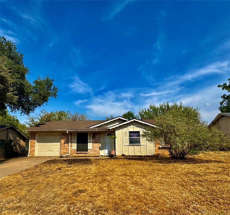 1104 Crane Drive, Euless TX 76039
