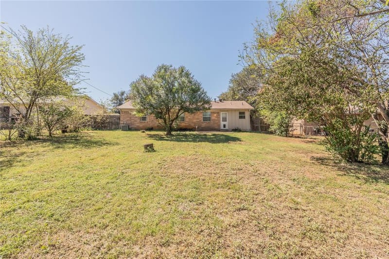 1104 Crane Drive, Euless TX 76039 - Photo 28