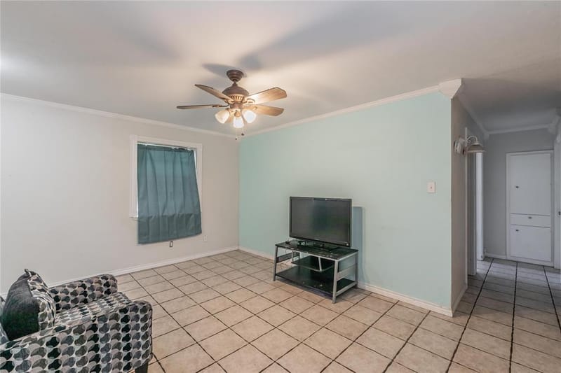 1104 Crane Drive, Euless TX 76039 - Photo 9