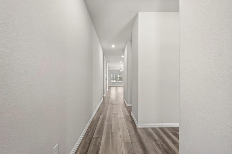 5725 Castle Peak Bend, Fort Worth TX 76126 - Photo 4