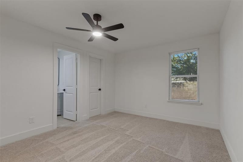 909 Maydelle Lane, Garland TX 75042 - Photo 17