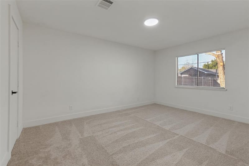 909 Maydelle Lane, Garland TX 75042 - Photo 20