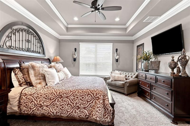 1601 Malibu Bay Court, Granbury TX 76048 - Photo 13
