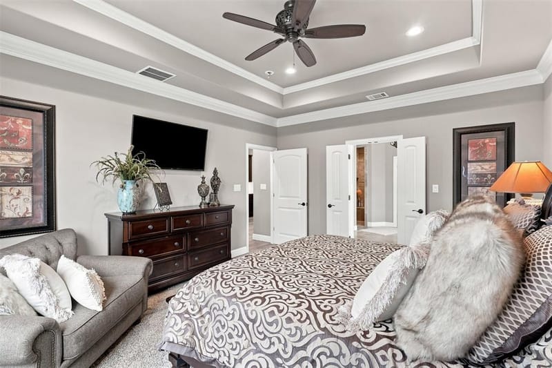 1601 Malibu Bay Court, Granbury TX 76048 - Photo 15