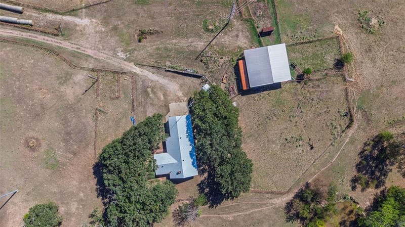 1586 County Road 4133, Cumby TX 75433 - Photo 13