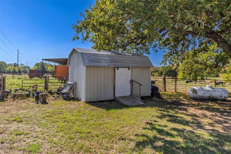 1586 County Road 4133, Cumby TX 75433 - Photo 19