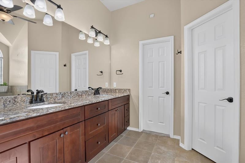 333 Carriage Lane, Saginaw TX 76179 - Photo 23