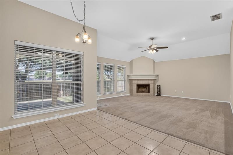 333 Carriage Lane, Saginaw TX 76179 - Photo 16