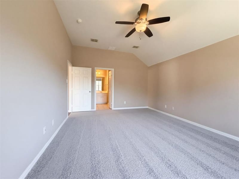 5327 Lake Gardens Drive, Grand Prairie TX 75052 - Photo 15