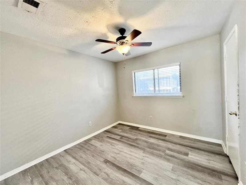 2319 Redbrook Drive, Arlington TX 76014 - Photo 8