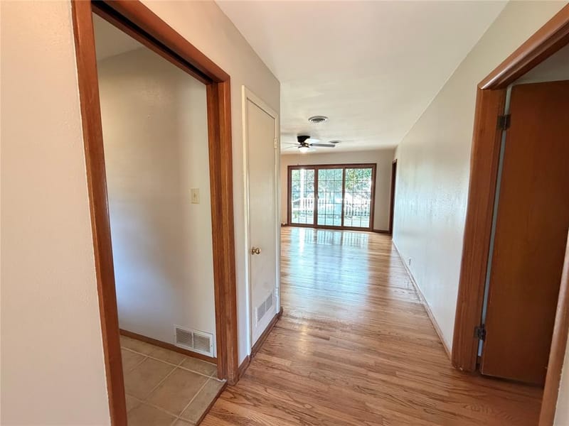 1519 Tulip Drive, Arlington TX 76013 - Photo 3