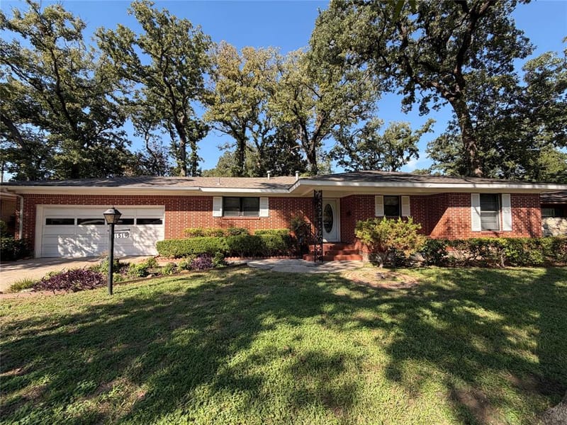 1519 Tulip Drive, Arlington TX 76013