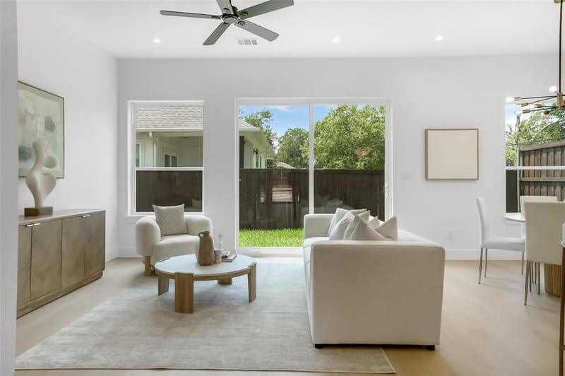 3629 Vilbig Road, Dallas TX 75212 - Photo 11