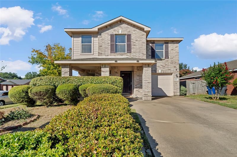 4007 Willow Leaf Court, Dallas TX 75212