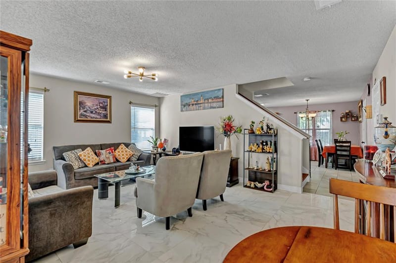 4007 Willow Leaf Court, Dallas TX 75212 - Photo 9